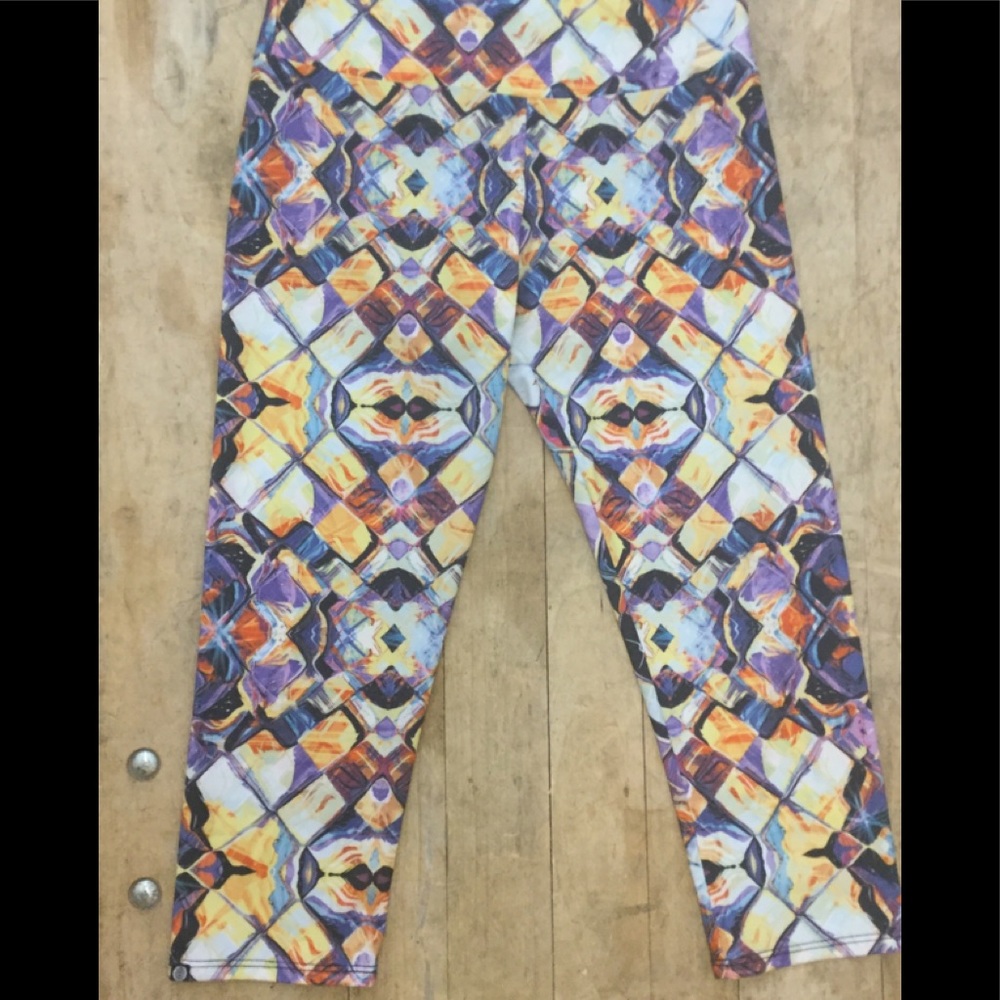 Onzie athletic Capri sky 🌌 size s/m🌺